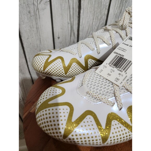 New Adidas Football Cleats Mens Size 12 \